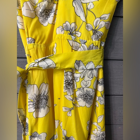 NWT Alice + Olivia Susana Yellow Floral Wrap Mini Dress Begonia Citrus Sz 10 - Picture 11 of 15